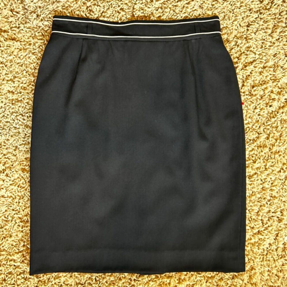 NWT ESCADA Women's Rock Skirt in Black Size 6 Brand New with Tags! $525